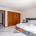 #169 3br Medronheira Spacious & Relax Appartement