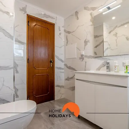Appartamento #169 T3 Medronheira By Holidays