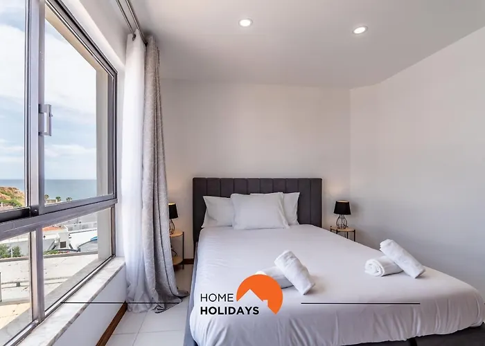 Appartamento #169 T3 Medronheira By Holidays *